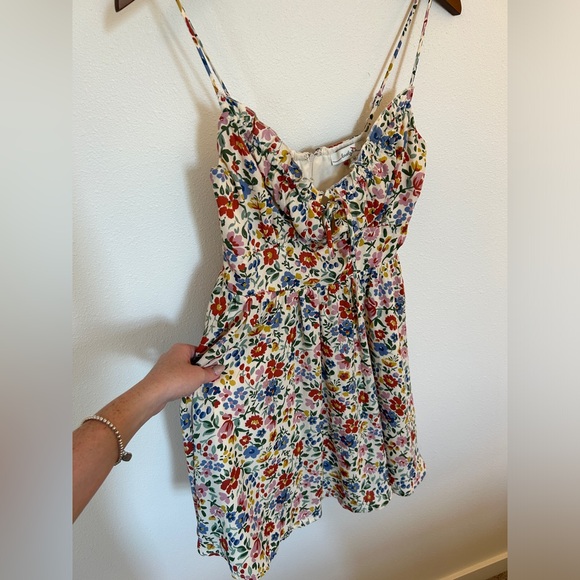**SOLD*** Floral Mini Dress - Picture 2 of 3